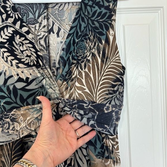 Tropical Print Dress, Size L, Summer's Collection, Blue & Green, Twist Front - Picture 3 of 7
